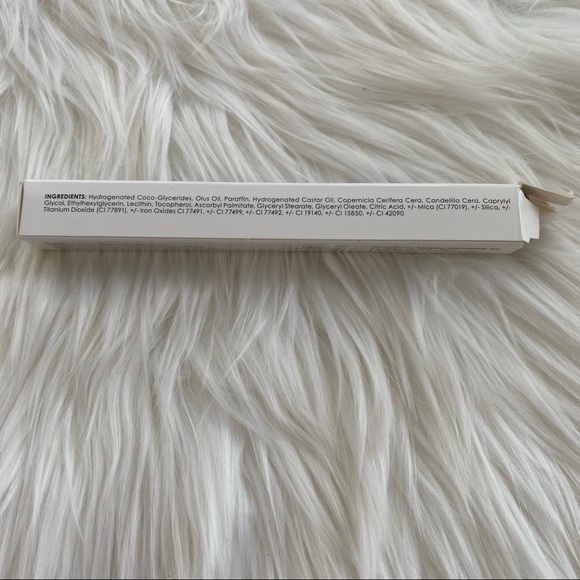 Bodyography Professional Cosmetics Lip Pencil 2 Pack - Pouty & Rosewood - Picture 3 of 5